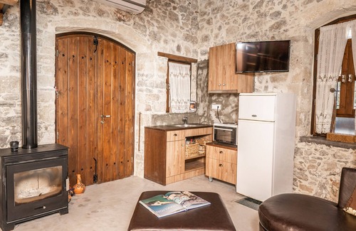 Galipe Cottage | Amplades charming traditional cottages for vacation in Crete