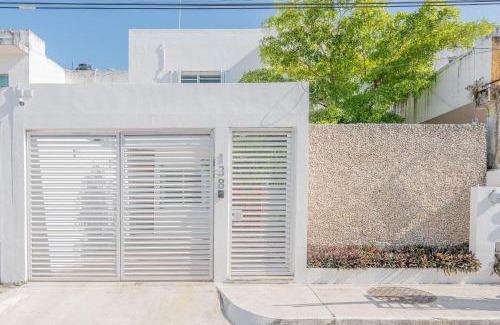 Chetumal House | Amplia casa con 3 habitaciones para hospedaje