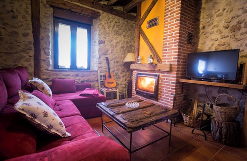 Munoveros Cottage | Amplia Casa Rural Perfecta Para Varias Familias con Niños o Mascotas,