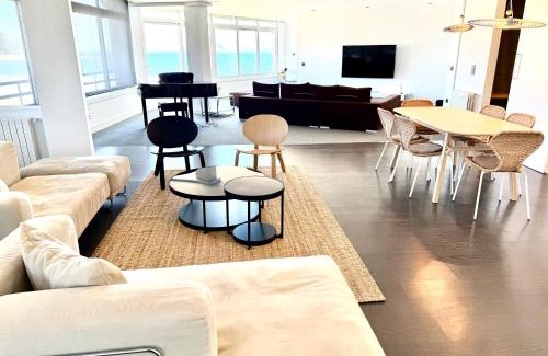 A Porqueira Apartment | Amplio piso a pie de playa de Patos. Nigrán.