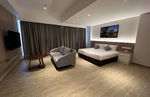 Pulau Carey Hotel | Amverton Cove Golf & Island Resort