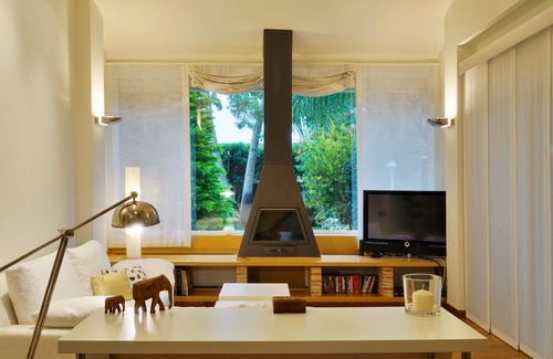 Torrent House | An oasis of calm in easy reach of the city and the beach