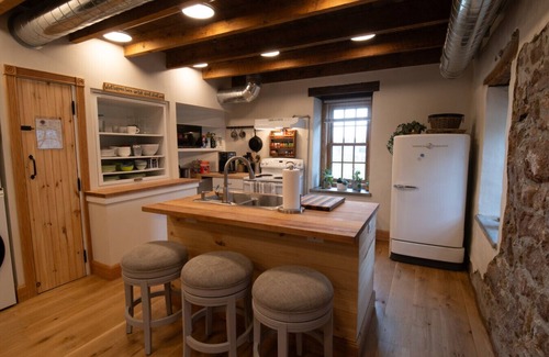Stouchsburg House | An old mill from the 1800`s has been renovated into a Mill House with three Suites - two with private entrances
