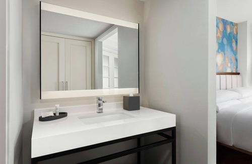 Anaheim Resort Hotel | Anaheim Marriott Suites