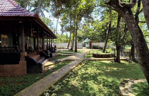 Andhakaranazhy House | Anandam Backwaters Retreat