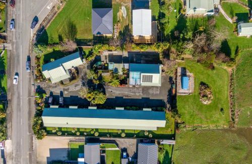 Takaka Hotel | Anatoki Lodge Motel