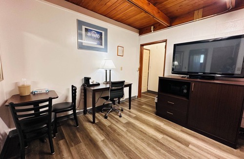 Blaine Hotel | Anchor Inn Motel