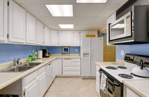 Turnagain Apartment | Anchorage Vacation Rental Near Coastal Trail!