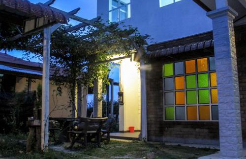 Kampung Ru Muda Hotel | Andalus beach residence