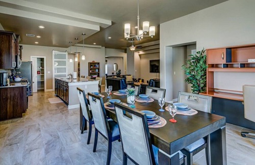 Las Cruces House | Andromeda · Desert Retreat Near Red Hawk Golf Course