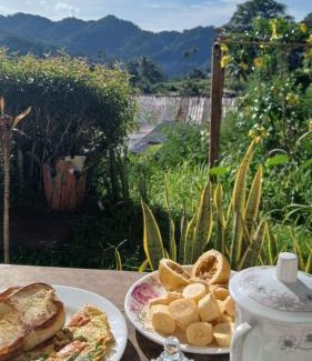 Moni Bed & Breakfast | Andy's Lodge Kelimutu