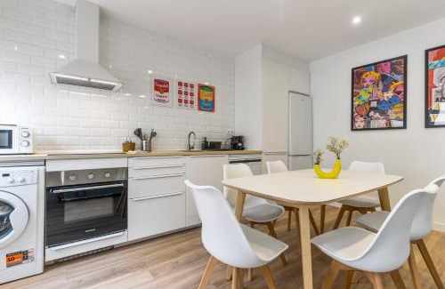 Gijon-Este Apartment | Andy Warhol apartamento con terraza