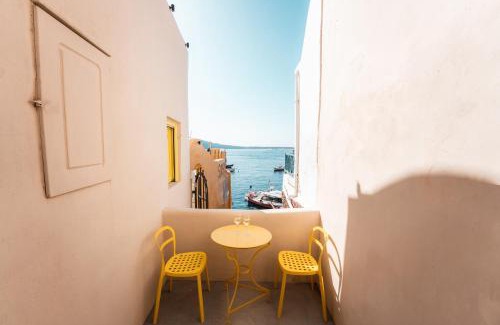 Amoudi Bay House | Anelia House