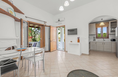 Skiros House | Anemonisia Skyrian Living