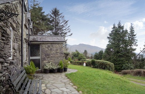 Lauragh Apartment | Angelas Farmhouse