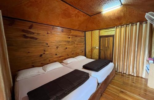 Chom Thong House | Angha forest view บ้านเพลินใจ