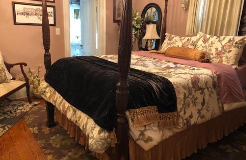 Wilmington Bed & Breakfast | Angies B&B