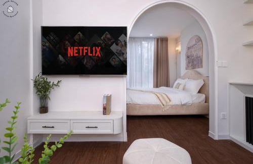 Hang Trong Apartment | Annam Premium - Hanoi - The Church Old Quarter