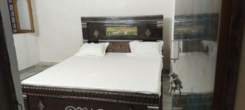 Gulab Sagar Apartment | Anne Guest House