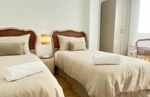 Torrelavega Apartment | Ansar Suite