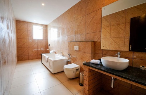 Chachian Hotel | Antaraal Resort And Spa