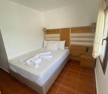 Kiyikislacik Hotel | ANTİQUE İASOS BUTİK OTEL