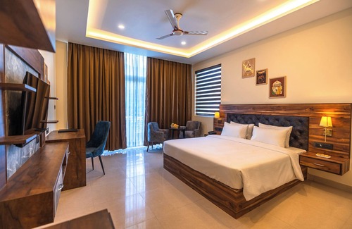 Palampur Hotel | Aotel by Clarks Inn Palampur