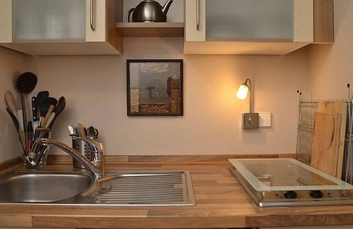 Neustadt-Gimmeldingen Apartment | Apartment Kastanienbusch - House Mandelblüte