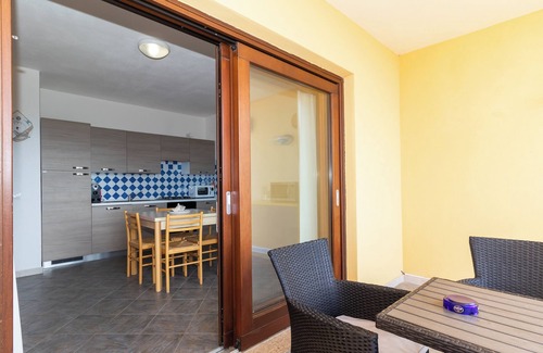Trinita d'Agultu Apartment | Apartment 'Con Piscina 03' with Sea View, Wi-Fi and Air Conditioning