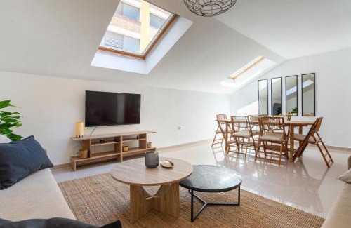 Ensanche Centro Apartment | Apartamento Boho en El Soho de Málaga