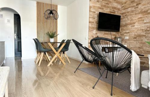 Valencina de la Concepcion Apartment | Apartamento Brisas