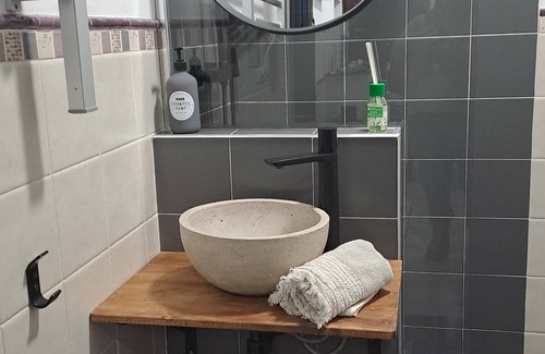 Sant Antoni Apartment | Apartamento Coqueto con 2 Habitaciones a 15 Minutos Andando del Centro