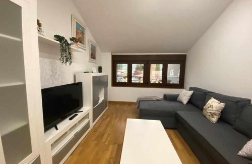 Arriondas Apartment | Apartamento El Roxu 1 VUT-1291-AS