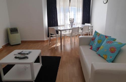 Loures Apartment | Apartamento Girassol