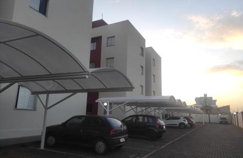 Alto Umuarama Apartment | Apartamento inteiro no Alto Umuarama, próximo ao Aeroporto, Medicina e Granja Marileusa.