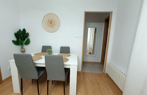 El Astillero Apartment | Apartamento La Planchada