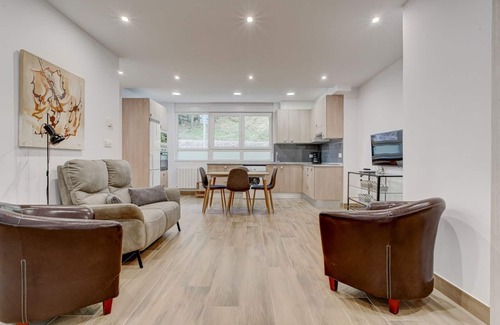 San Sebastian Apartment | Apartamento Larra by SanSe Holidays