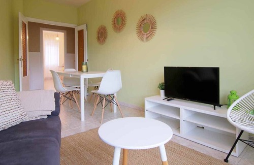 El Arenal Apartment | Apartamento Naharro en El Arenal