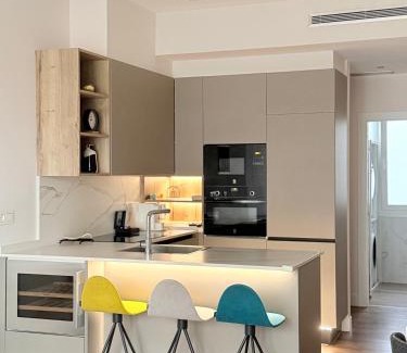 Indautxu Apartment | Apartamento NUEVO Lujoso Suites Centro Bilbao Wifi ,Parking gratis