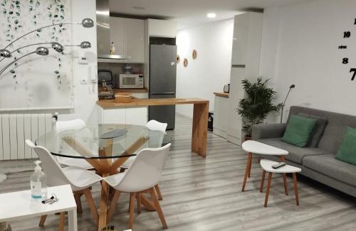 Leon Apartment | Apartamento Terra Denis
