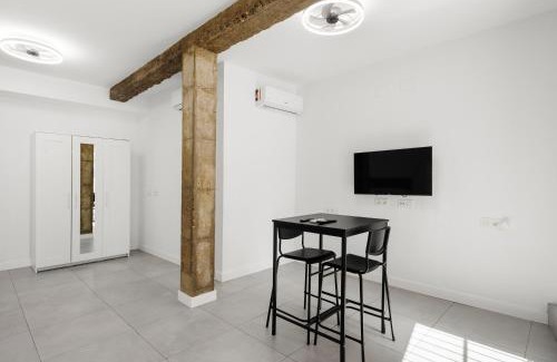 Cruz de Humilladero Apartment | Apartamento Zona's Maria Zambrano