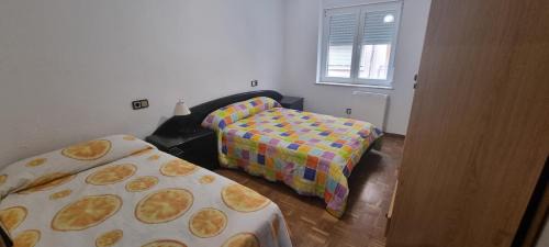 Oeste Apartment | Apartamentos Salamanca Plaza Del Oeste 4 dormitorios, 2 baños , Parking