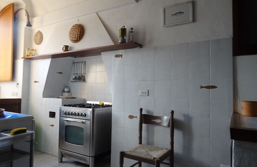 Giglio Campese House | Apartaments in ancient Tower on the see