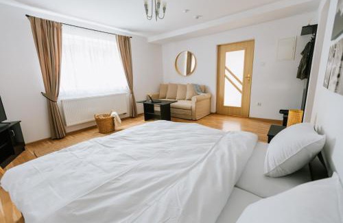 Krosno Apartment | Apartamenty Krzywa