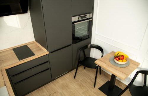 Slavonski Brod Apartment | Apartman April u centru grada, besplatan parking