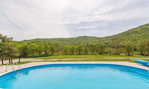 Lovinac Apartment | Apartman Orhideja