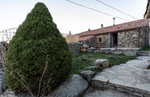 Navarredonda de Gredos Apartment | Apartment-Ensuite with Jet bath