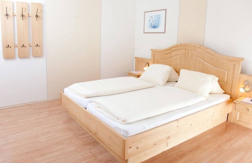 Bad Waltersdorf Bed & Breakfast | Apartment 1 - Thermenpension Gigler