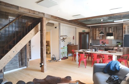 Gemarkung Dettingen am Albuch Apartment | Apartment '1' with Shared Terrace and Shared Garden