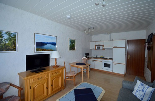 Nieder-Werbe Apartment | Apartment 2 - Apartments Arrow